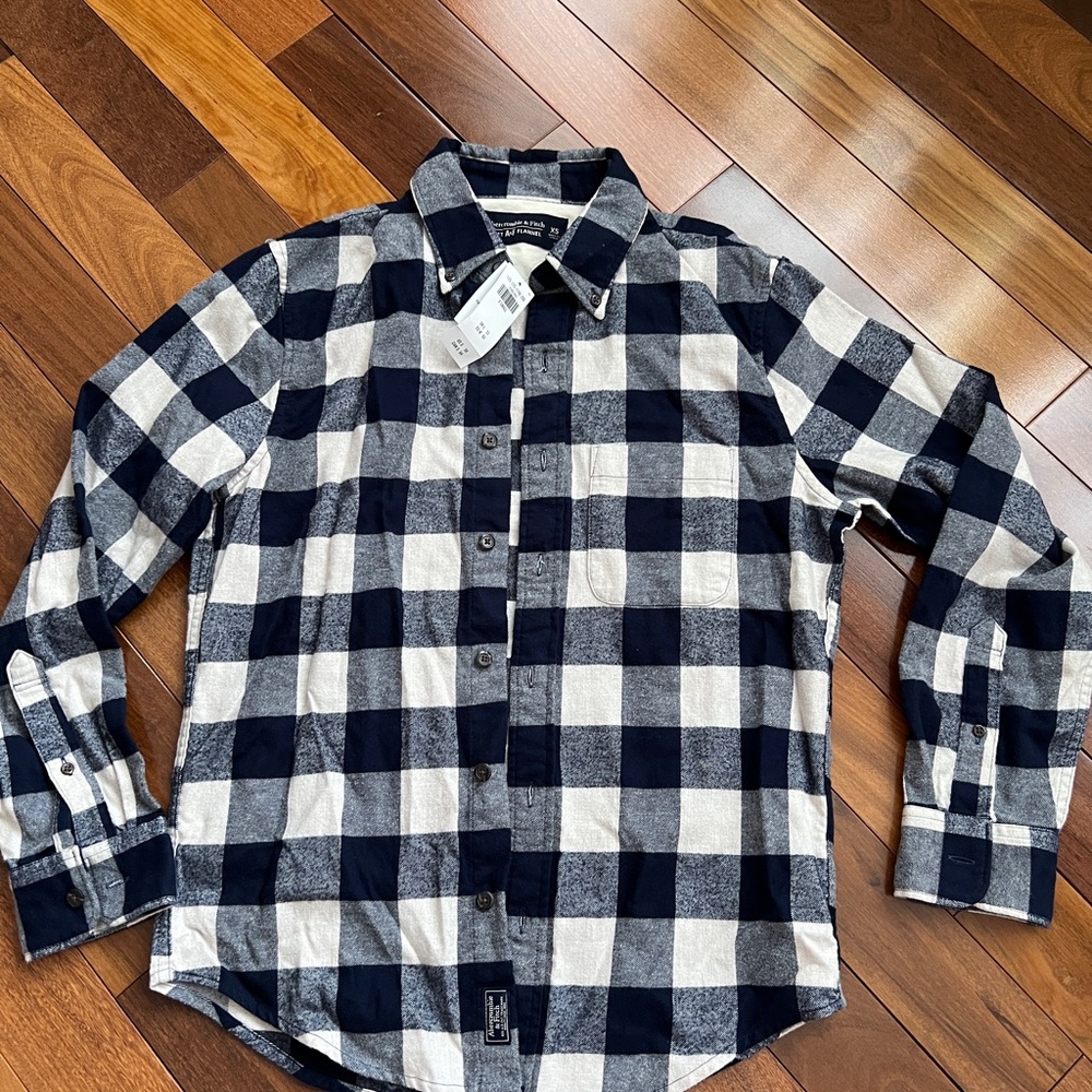 Abercrombie & Fitch Casual Blue and Cream Button Down Shirt